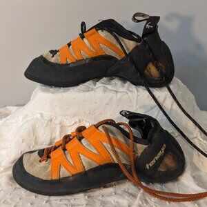Tenaya Tatanka Climbing Shoe EU 38 US Mens 6 Womens 7